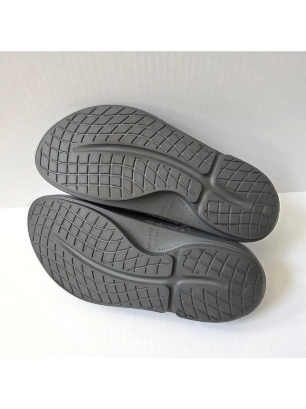 Oofos Ooahh Slide Sandals Mens 11 Gray Recovery Comfort Shoes Womens 13